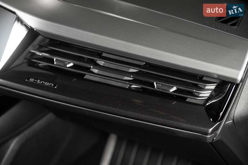 Внедорожник / Кроссовер Audi Q4 e-tron 2024 в Одессе фото 36 Внедорожник / Кроссовер Audi Q4 e-tron 2024 в Одессе