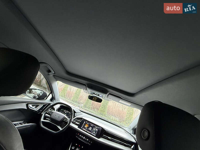 Позашляховик / Кросовер Audi Q4 e-tron 2021 в Дніпрі