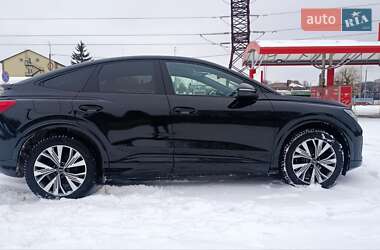 Позашляховик / Кросовер Audi Q4 e-tron 2022 в Вінниці
