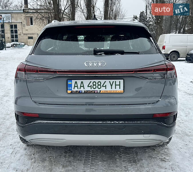 Внедорожник / Кроссовер Audi Q4 e-tron 2021 в Киеве