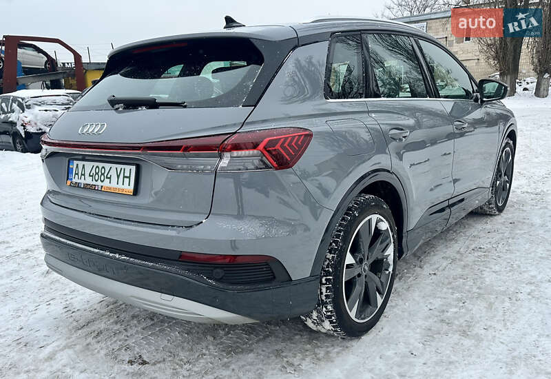 Внедорожник / Кроссовер Audi Q4 e-tron 2021 в Киеве