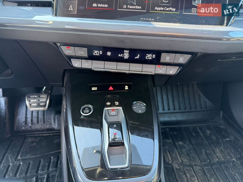 Внедорожник / Кроссовер Audi Q4 e-tron 2025 в Львове