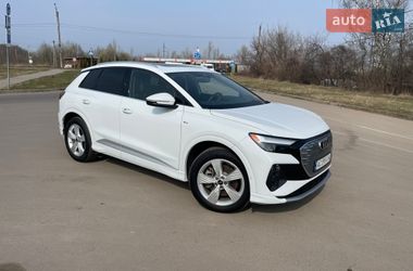 Внедорожник / Кроссовер Audi Q4 e-tron 2024 в Нововолынске