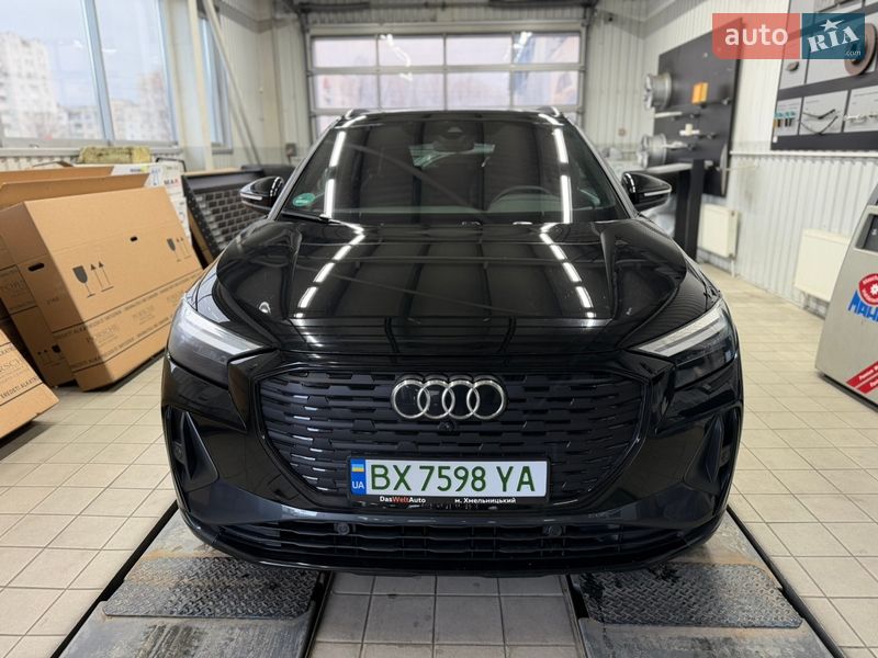 Внедорожник / Кроссовер Audi Q4 e-tron 2024 в Хмельницком фото Внедорожник / Кроссовер Audi Q4 e-tron 2024 в Хмельницком