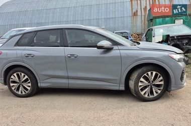 Внедорожник / Кроссовер Audi Q4 e-tron 2023 в Киеве