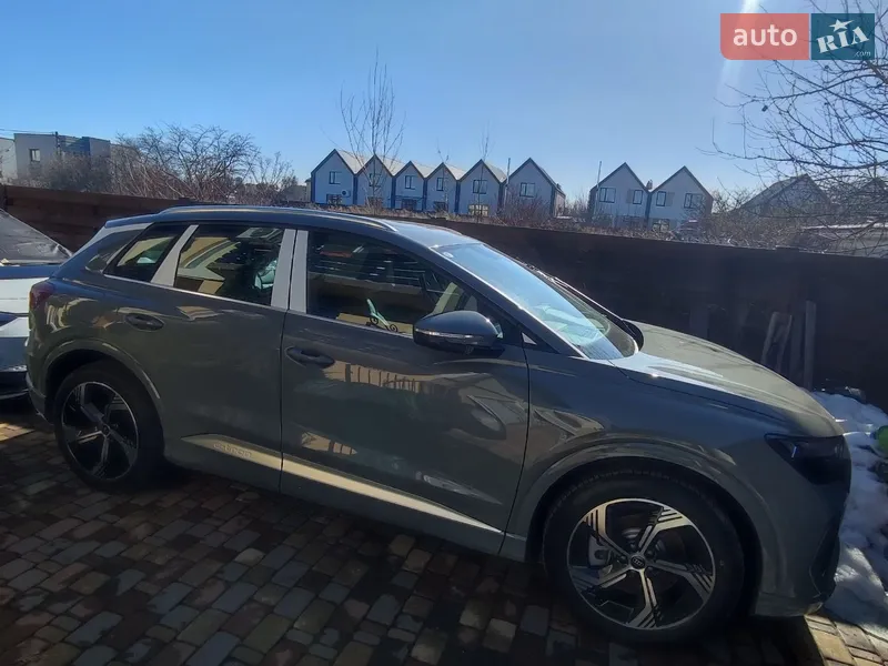 Audi Q4 e-tron