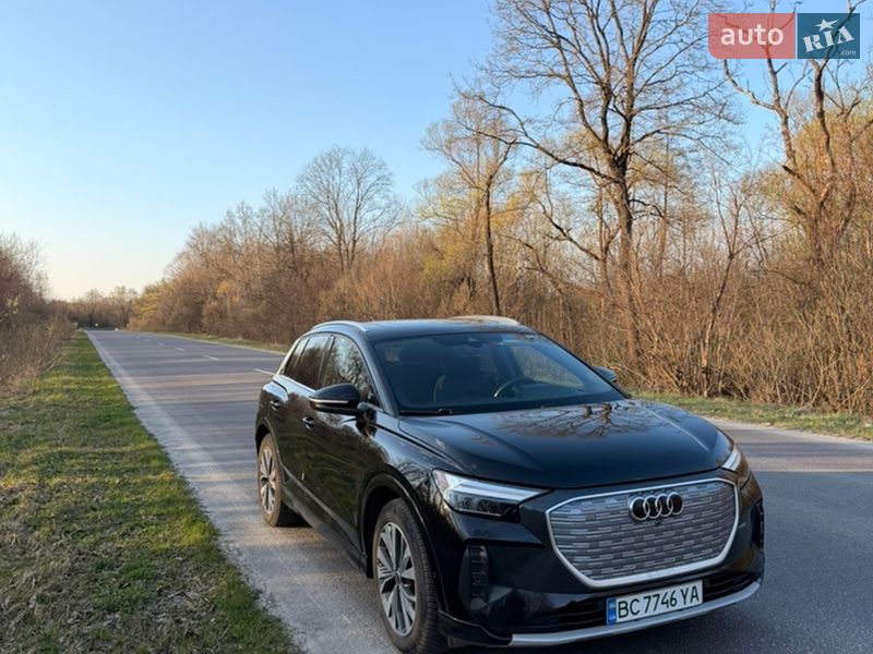 Позашляховик / Кросовер Audi Q4 e-tron 2022 в Дрогобичі