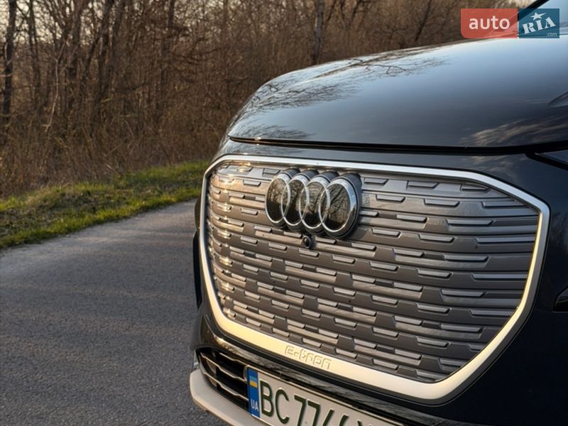 Позашляховик / Кросовер Audi Q4 e-tron 2022 в Дрогобичі