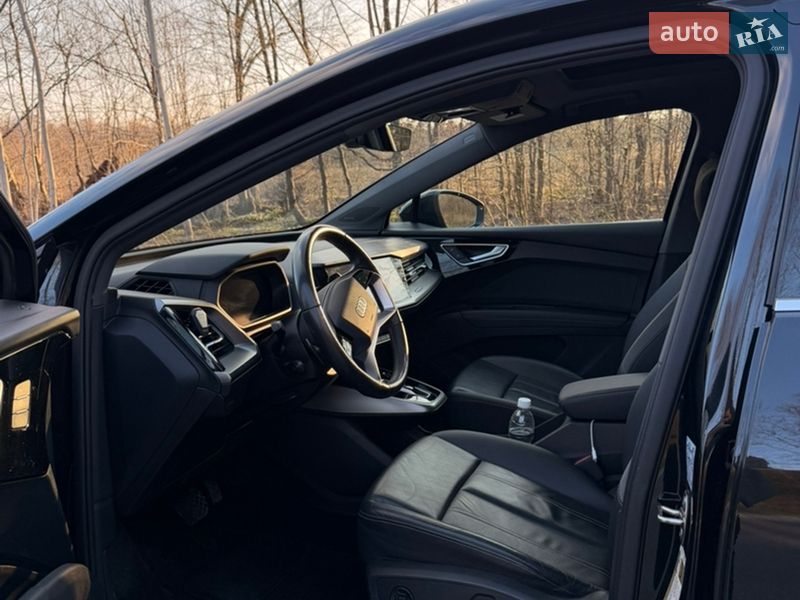 Позашляховик / Кросовер Audi Q4 e-tron 2022 в Дрогобичі
