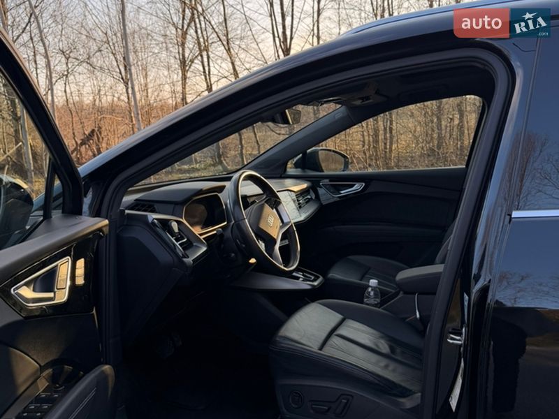 Позашляховик / Кросовер Audi Q4 e-tron 2022 в Дрогобичі