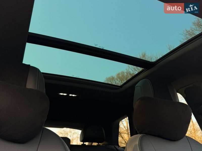 Позашляховик / Кросовер Audi Q4 e-tron 2022 в Дрогобичі