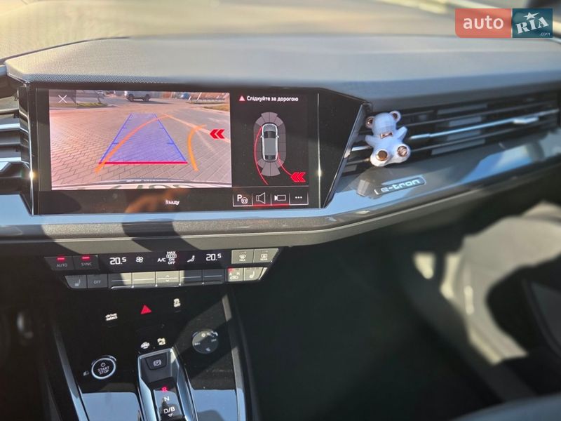 Позашляховик / Кросовер Audi Q4 e-tron 2022 в Вінниці