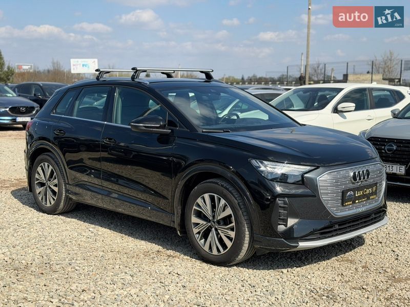 Audi Q4 e-tron 2021