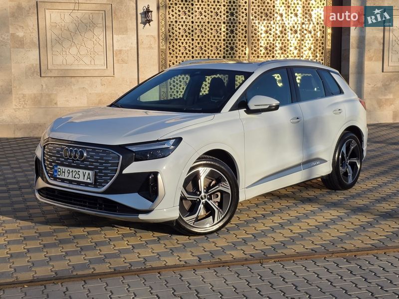 Позашляховик / Кросовер Audi Q4 e-tron 2023 в Одесі