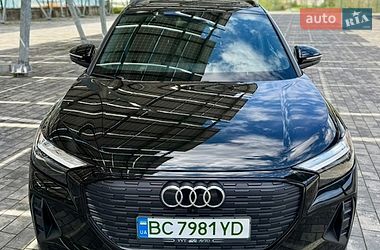 Внедорожник / Кроссовер Audi Q4 e-tron 2024 в Львове