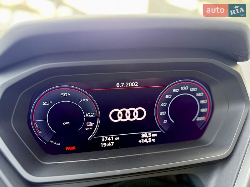 Внедорожник / Кроссовер Audi Q4 e-tron 2024 в Львове