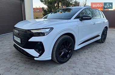 Внедорожник / Кроссовер Audi Q4 e-tron 2024 в Днепре