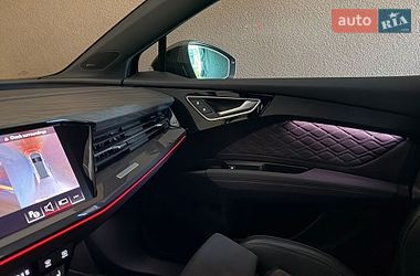 Внедорожник / Кроссовер Audi Q4 e-tron 2024 в Киеве