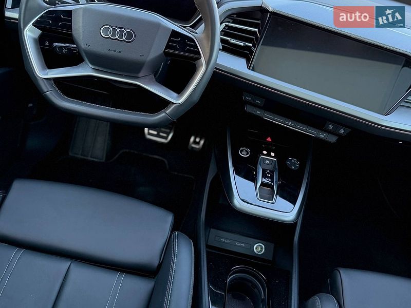 Внедорожник / Кроссовер Audi Q4 e-tron 2024 в Виннице