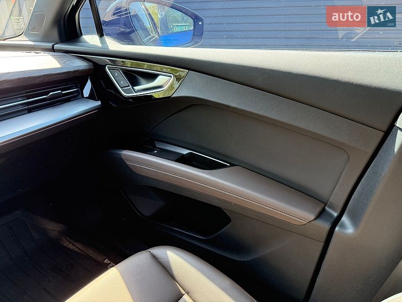 Внедорожник / Кроссовер Audi Q4 e-tron 2023 в Киеве фото 24 Внедорожник / Кроссовер Audi Q4 e-tron 2023 в Киеве