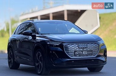 Внедорожник / Кроссовер Audi Q4 e-tron 2024 в Киеве