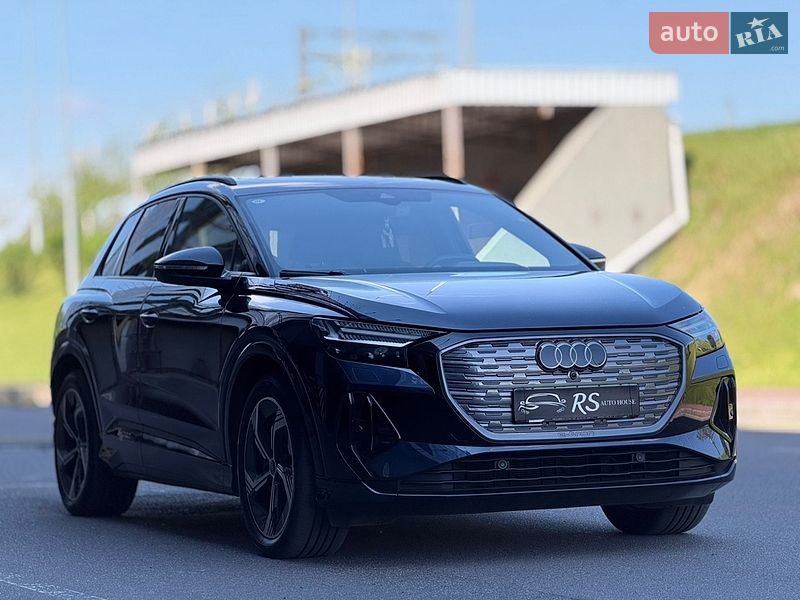 Внедорожник / Кроссовер Audi Q4 e-tron 2024 в Киеве