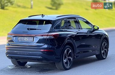 Внедорожник / Кроссовер Audi Q4 e-tron 2024 в Киеве