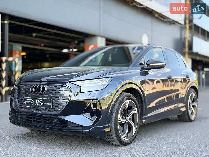 Внедорожник / Кроссовер Audi Q4 e-tron 2024 в Киеве