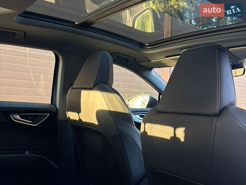 Внедорожник / Кроссовер Audi Q4 e-tron 2025 в Киеве фото 12 Внедорожник / Кроссовер Audi Q4 e-tron 2025 в Киеве