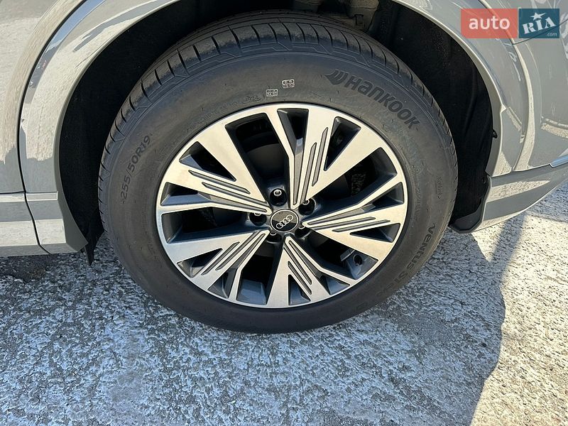 Внедорожник / Кроссовер Audi Q4 e-tron 2025 в Киеве фото 36 Внедорожник / Кроссовер Audi Q4 e-tron 2025 в Киеве