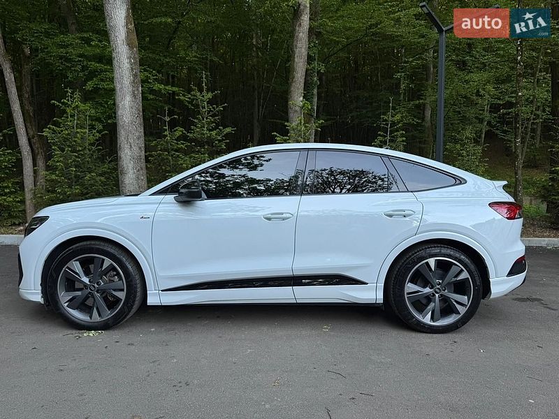 Внедорожник / Кроссовер Audi Q4 e-tron 2022 в Ужгороде фото 3 Внедорожник / Кроссовер Audi Q4 e-tron 2022 в Ужгороде