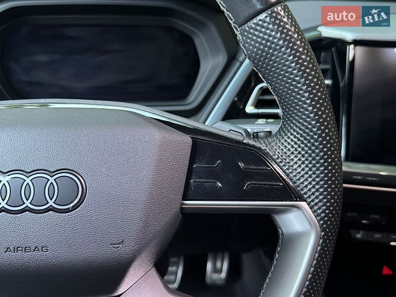 Внедорожник / Кроссовер Audi Q4 e-tron 2022 в Ужгороде фото 15 Внедорожник / Кроссовер Audi Q4 e-tron 2022 в Ужгороде