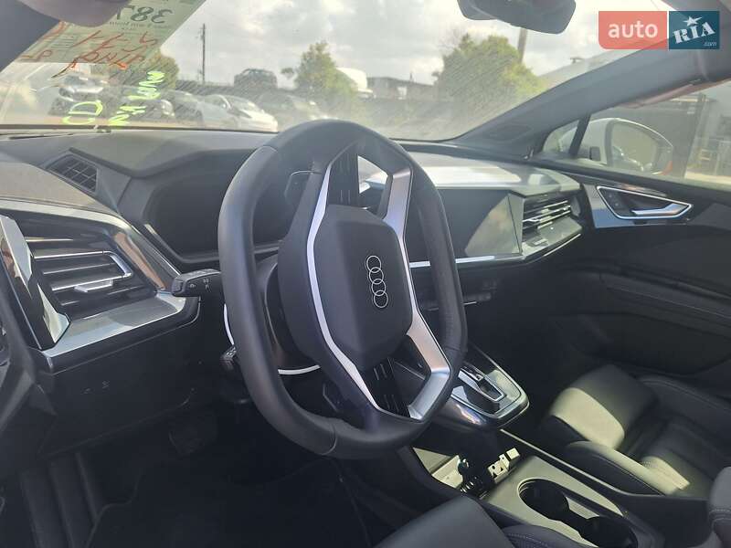 Позашляховик / Кросовер Audi Q4 Sportback e-tron 2023 в Львові
