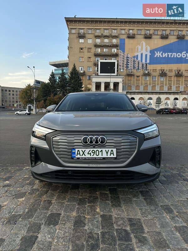 Внедорожник / Кроссовер Audi Q4 Sportback e-tron 2022 в Харькове