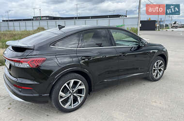 Внедорожник / Кроссовер Audi Q4 Sportback e-tron 2022 в 