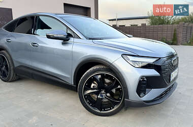 Позашляховик / Кросовер Audi Q4 Sportback e-tron 2022 в Березному