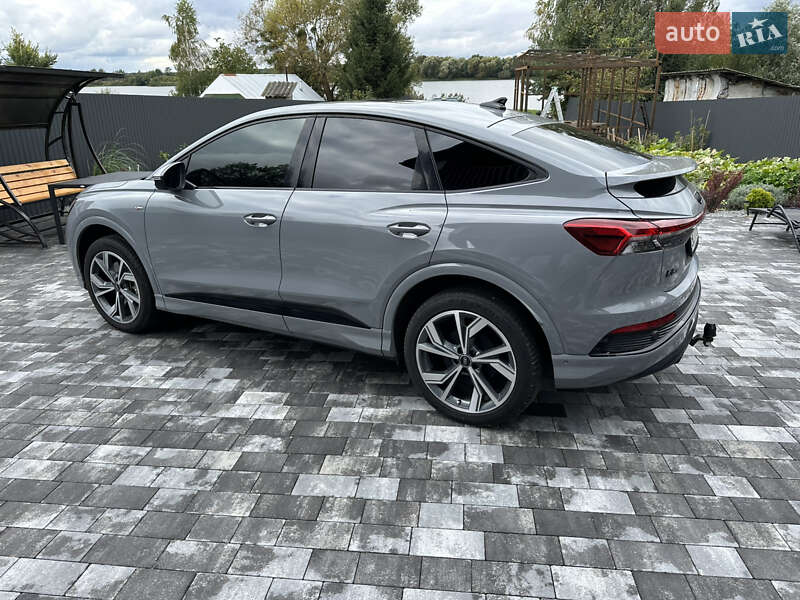 Внедорожник / Кроссовер Audi Q4 Sportback e-tron 2023 в Каменке-Бугской