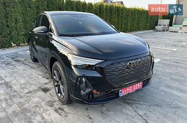 Внедорожник / Кроссовер Audi Q4 Sportback e-tron 2022 в 