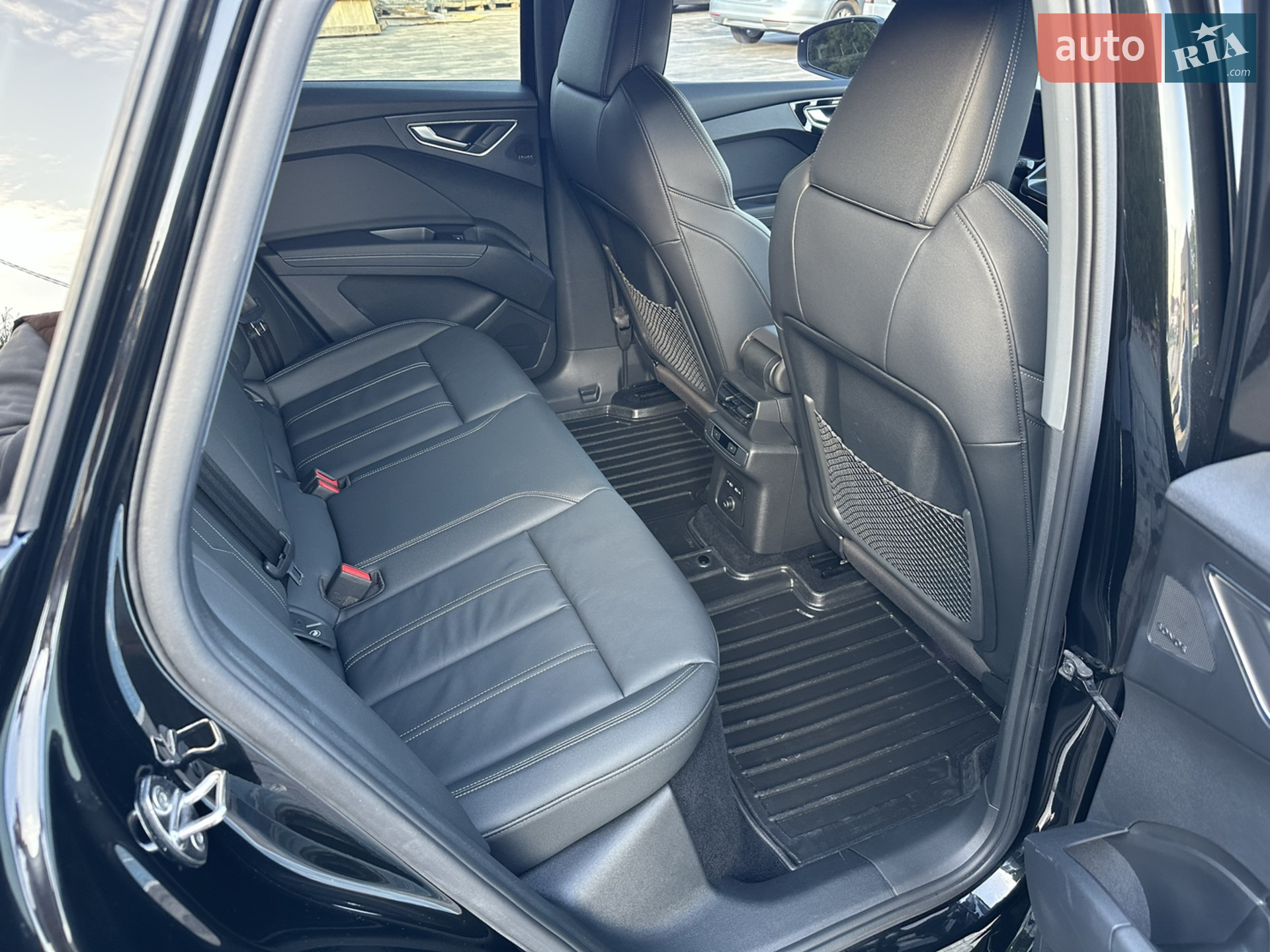 2022 Audi Q4 Sportback e-tron - мініатюра 73
