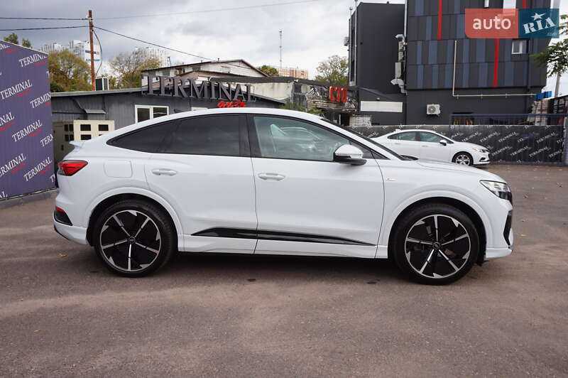 Позашляховик / Кросовер Audi Q4 Sportback e-tron 2022 в Одесі