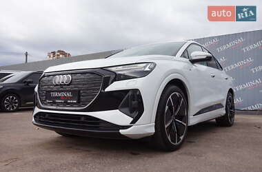 Внедорожник / Кроссовер Audi Q4 Sportback e-tron 2022 в 