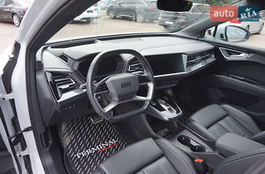 Внедорожник / Кроссовер Audi Q4 Sportback e-tron 2022 в 