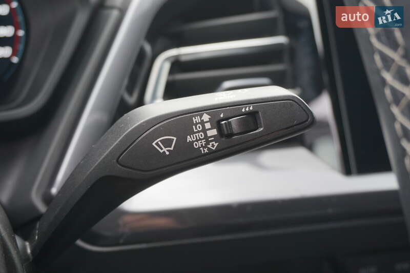 Позашляховик / Кросовер Audi Q4 Sportback e-tron 2022 в Одесі