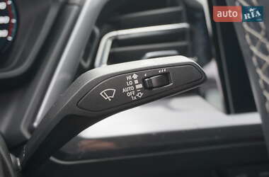 Внедорожник / Кроссовер Audi Q4 Sportback e-tron 2022 в 