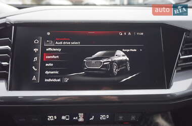 Внедорожник / Кроссовер Audi Q4 Sportback e-tron 2022 в 
