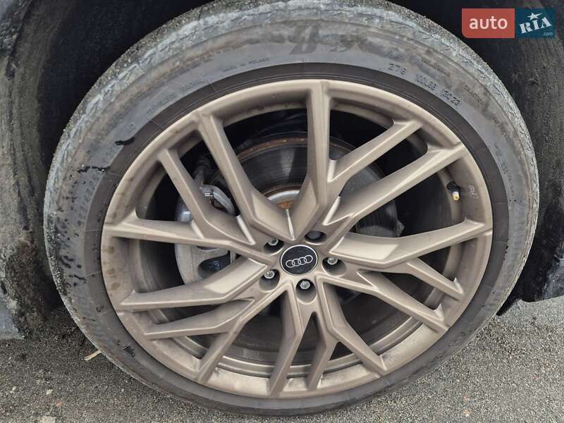 Позашляховик / Кросовер Audi Q4 Sportback e-tron 2024 в Києві фото 11 Позашляховик / Кросовер Audi Q4 Sportback e-tron 2024 в Києві