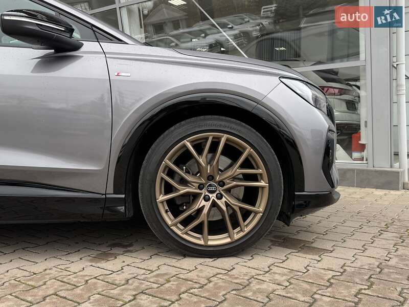 Позашляховик / Кросовер Audi Q4 Sportback e-tron 2022 в Чернівцях фото 8 Позашляховик / Кросовер Audi Q4 Sportback e-tron 2022 в Чернівцях