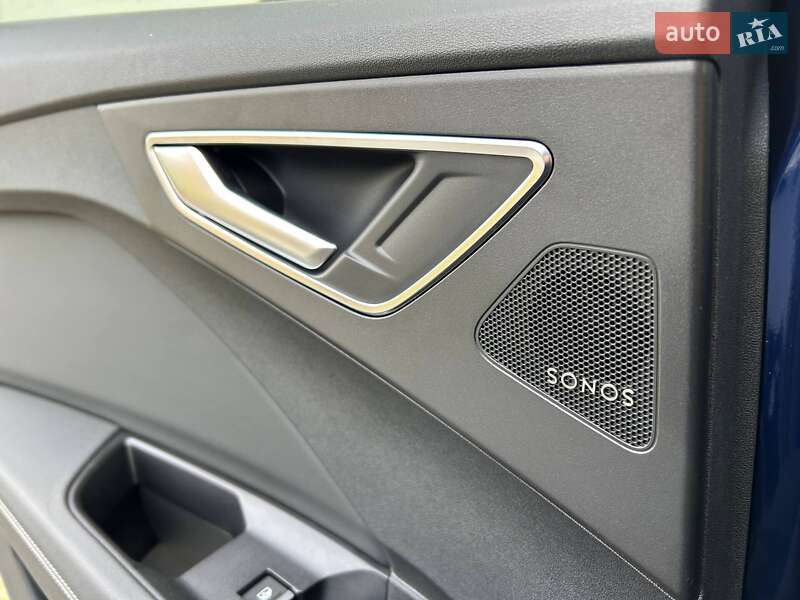 Внедорожник / Кроссовер Audi Q4 Sportback e-tron 2023 в Каменец-Подольском