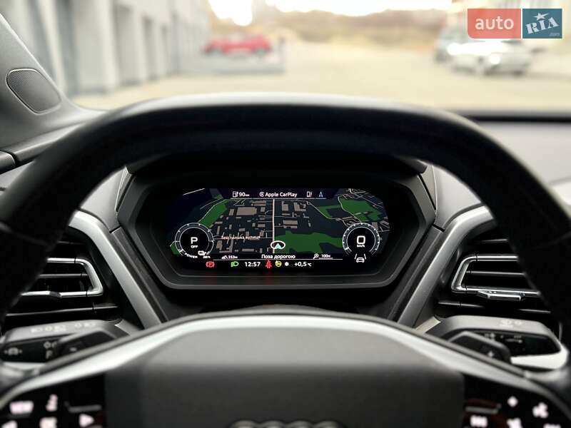 Позашляховик / Кросовер Audi Q4 Sportback e-tron 2022 в Тернополі