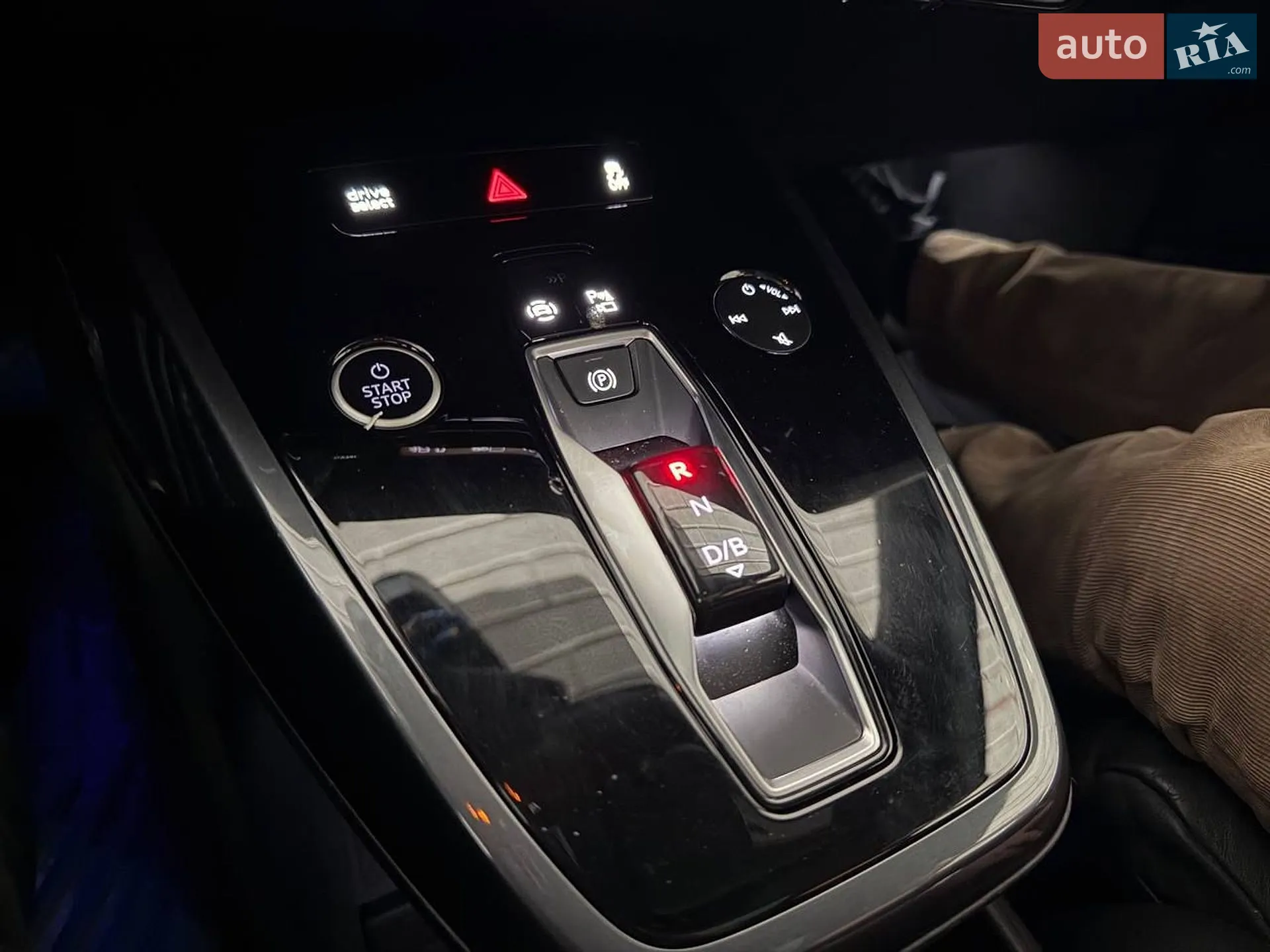 2023 Audi Q4 Sportback e-tron - мініатюра 8